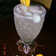 A picture of Lemonida 🍋.