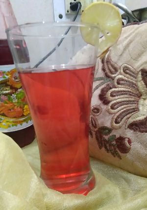 A picture of Rooh Afza lemonade.
