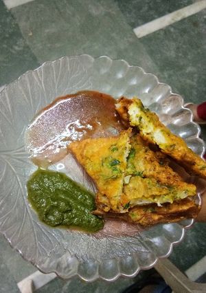 A picture of Bread pakora.