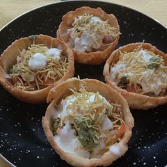 A picture of Katori chaat.