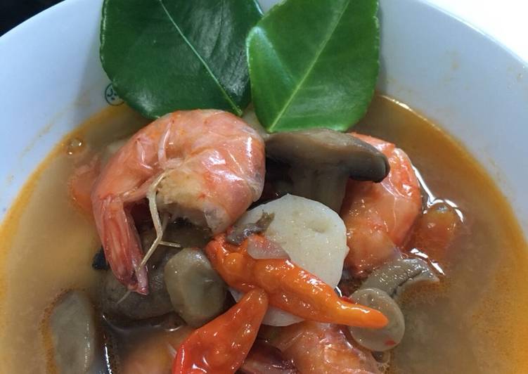 Sup tom yam seafood(simple)