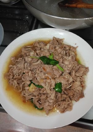 Foto resep THAI BASSIL LEAVE BEEF(daging sapi daun kemangi/basil thailand)