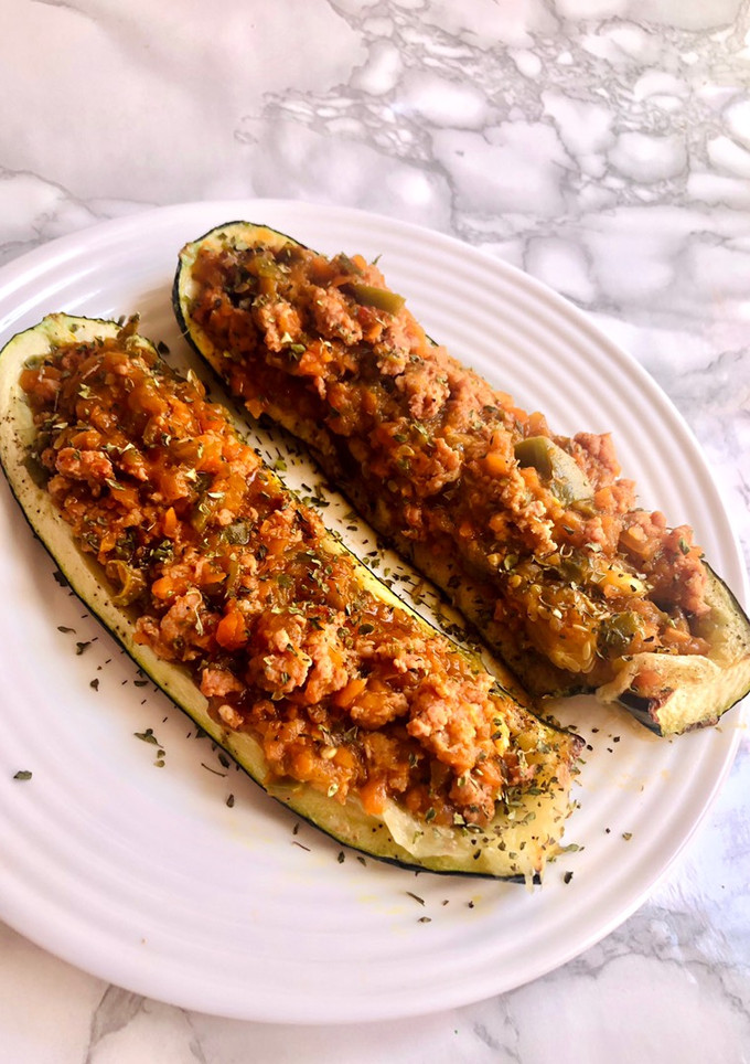 Una foto de Calabacines rellenos de pavo 🥒