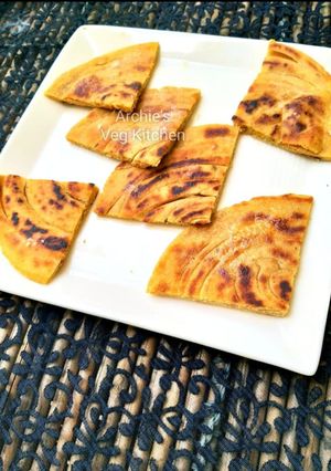 A picture of Laccha Paratha.