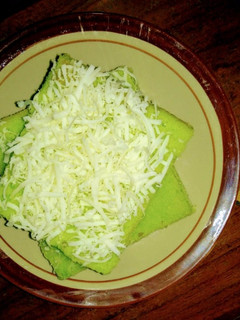 Foto resep Bolu Pandan Topping Keju