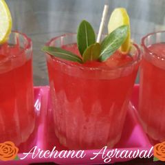 A picture of Watermelon juice ki icecream.