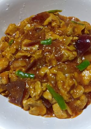গার্লিক চিকেন (garlic chicken recipe in Bengali) রেসিপির প্রধান ছবি