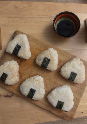 Una foto de Onigiri 🍙
