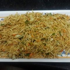 A picture of Chinese bhel.