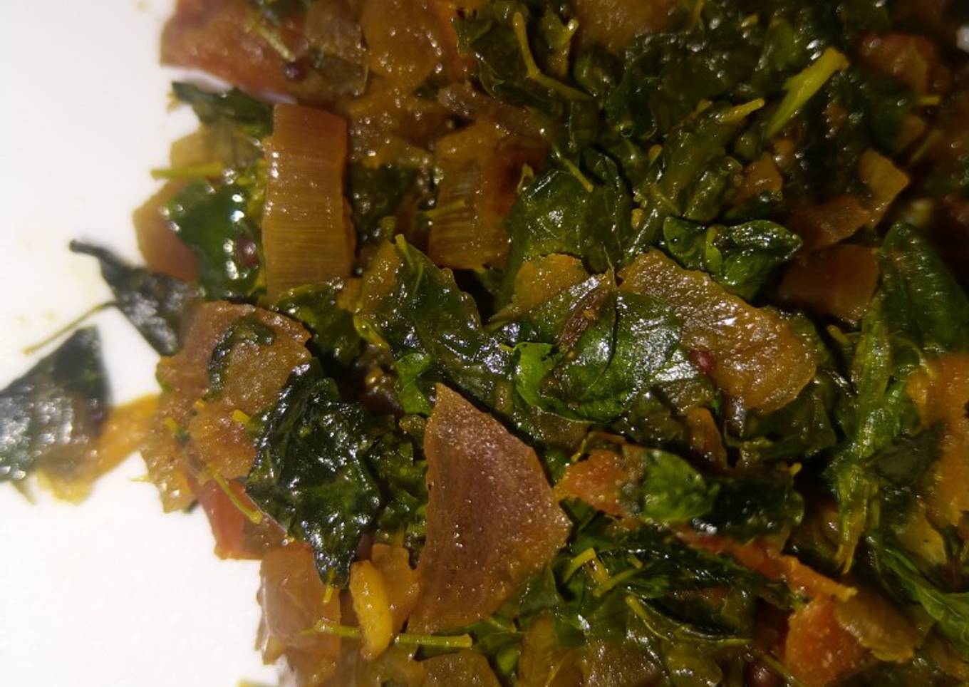Drumsticks leaves curry