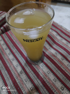A picture of Lemon pudina juice.
