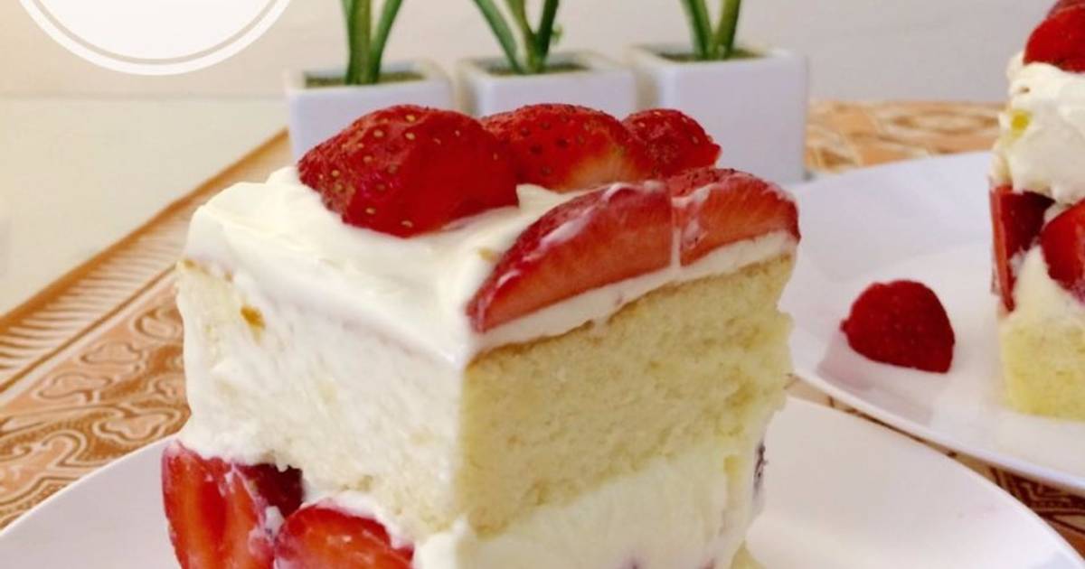 Resep Strawberry Shortcake (Cotton Cheesecake base) oleh evyjuly (moona