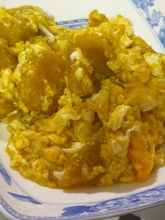 รูปของ ฟักทองผัดไข่