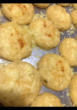 Una foto de ÑOQUIS DE SÉMOLA A LA ROMANA (con salsa rosa de salsa blanca y fileto)👏🤩🧑🏻🍳😋🥰👏