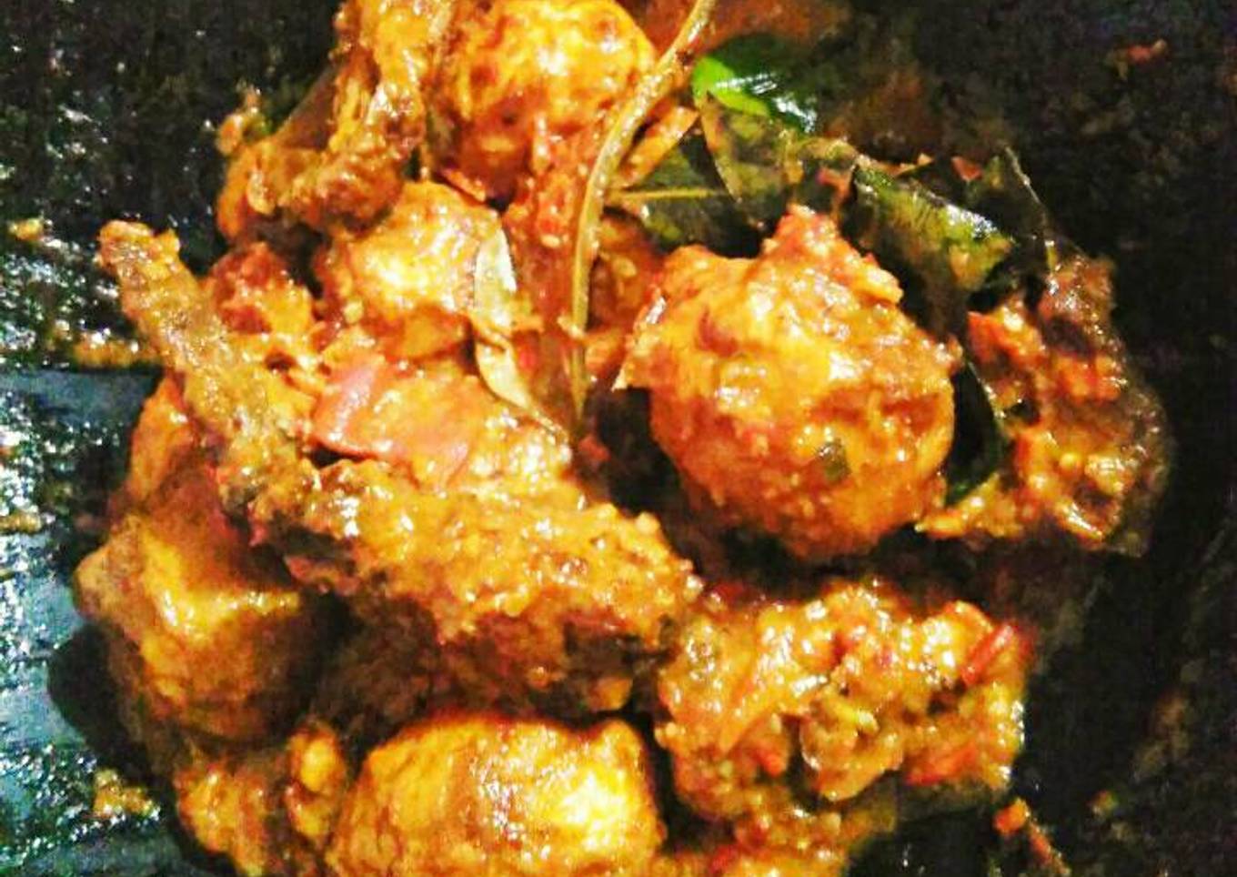 Telur Dan Ayam BALADO