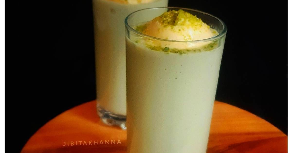 Avocado Milkshake with Vanilla Ice-cream Recipe by Jibita Khanna - Cookpad