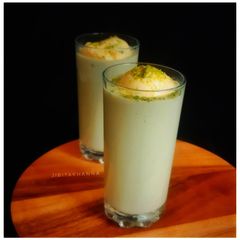 A picture of Avocado Milkshake with Vanilla Ice-cream.