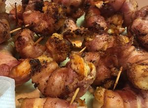 Una foto de Camarones envueltos en tocino a la Sonorense
