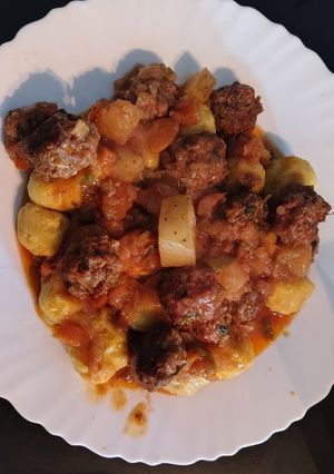 Una foto de Malfattis de zapallo con albóndigas