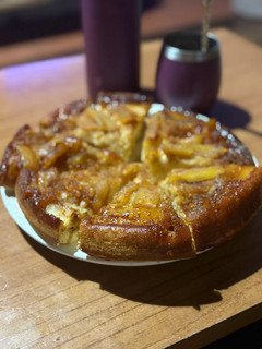 Una foto de Torta invertida de Manzanas