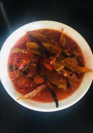 A picture of Mango Strawberry Chutney.