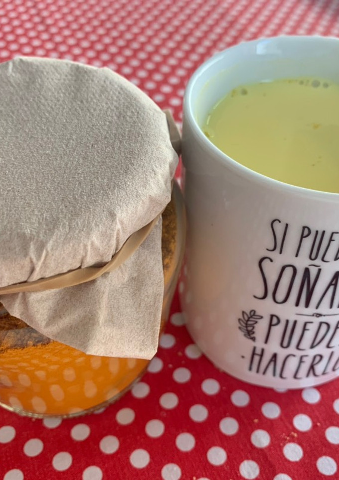 Una foto de Cúrcuma latte