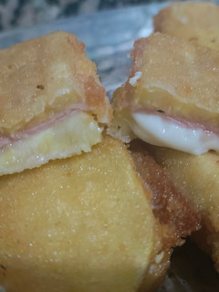 Una foto de Bocaditos de calabacín rellenos