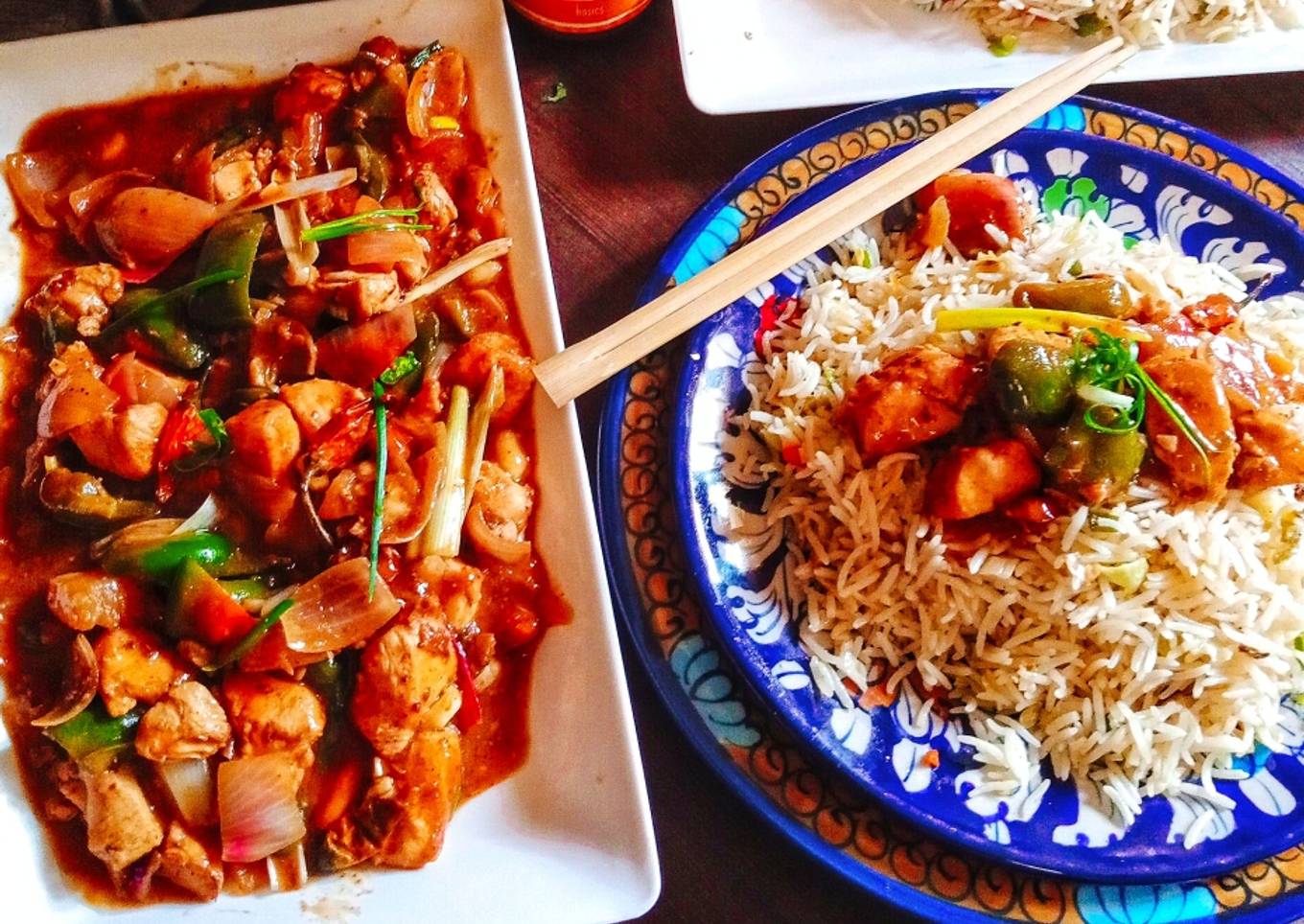 SWEET CHILLI CHICKEN STIR-FRY With REDHOT FRIED RICE