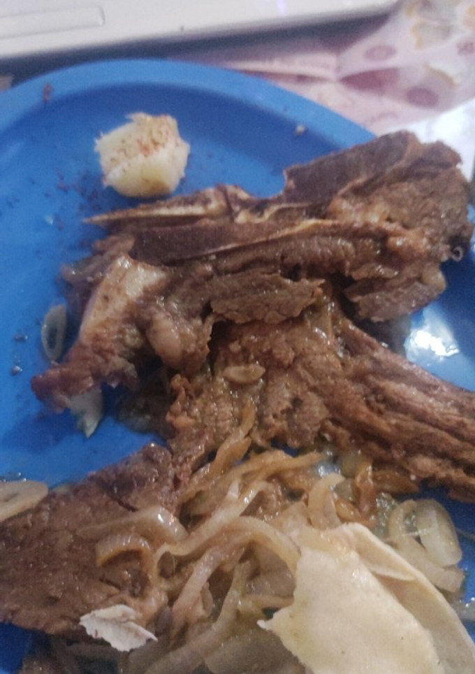 Una foto de Filete Ribeye 🥩🥩 en serio! bistec rico !!!🥩