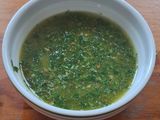 Marinada de cilantro y aceite de oliva para cualquier proteína