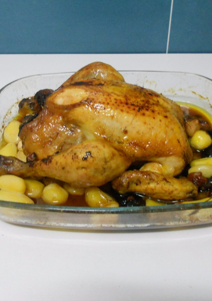 Una foto de Pollo de corral relleno