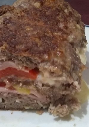 Una foto de Pan de carne relleno