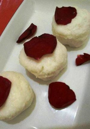 A picture of Rose Sandesh.