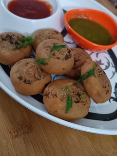 A picture of Pinwheel Samosa Roll.