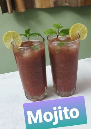 વોટરમેલન મોઇતો (Watermelon mojito Recipe in Gujarati) રેસીપી મુખ્ય ફોટો