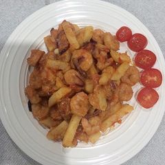 A picture of Irish and potato sauce.