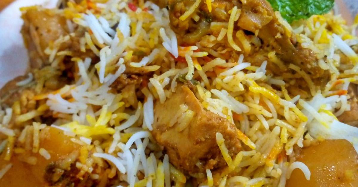 Chicken Bombay biryani Recipe by Hina Ibrahim - Cookpad