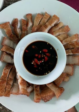Hình của món Thịt ba rọi chiên giòn.