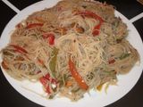 Fideos de arroz con verduras