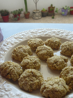 Una foto de Galletitas de avena, coco y limón (sin azúcar)