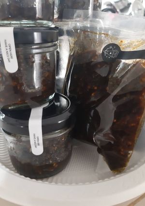 A picture of Nam Prik Pao with Kai Pam (Watermeal Chili Paste).