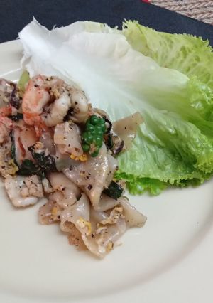 A picture of Drunken Noodles with Mixed Seafood (Pad Kee Mao).