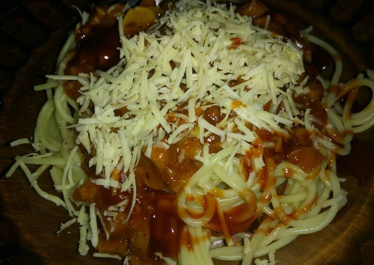 Spaghetti Bolognese irit dan praktis