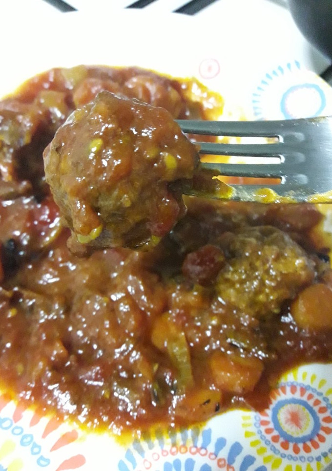 Una foto de Albóndigas vegetarianas con mermelada de pimiento al vino blanco