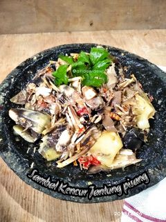 Foto resep *Sambal Kencur Jantung Pisang*