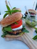 Hamburguesa vegetariana a la "parmigiana"