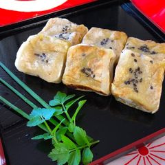 A picture of Japanese Baked Sweet Potato.