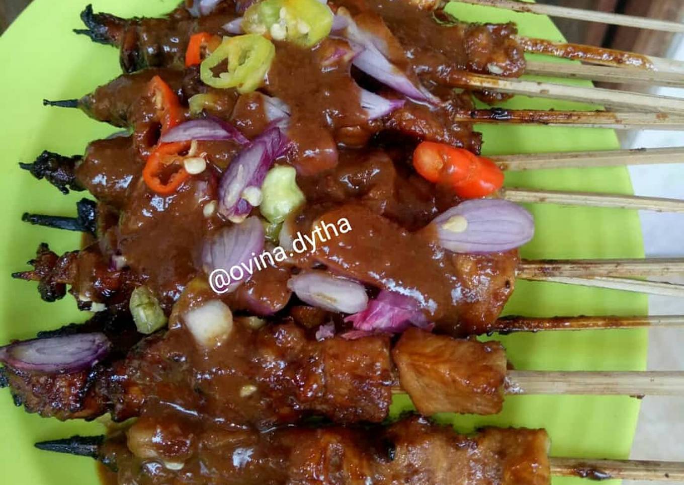 Sate Ayam Madura Bumbu kacang Mom Vee