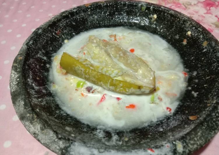 Penyet terong santan pedas