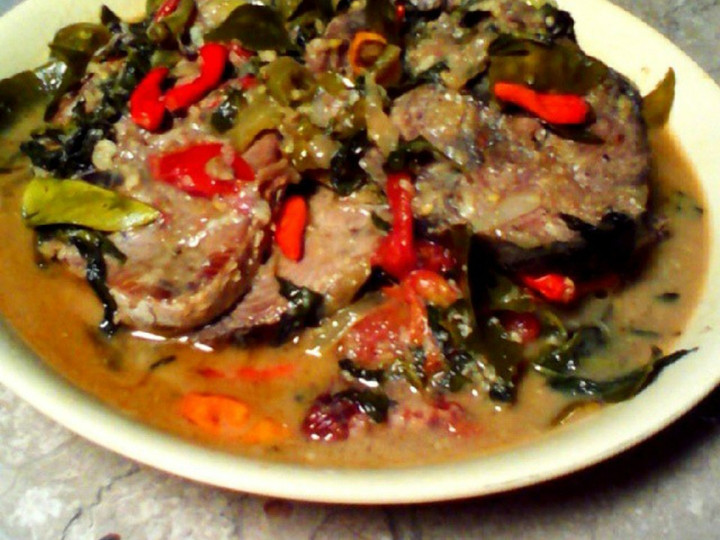 Langkah Mudah untuk Membuat Ikan Tongkol Pedas Manis Asam bumbu kemangi Anti Gagal